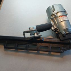 Hitachi Strip Nailer 