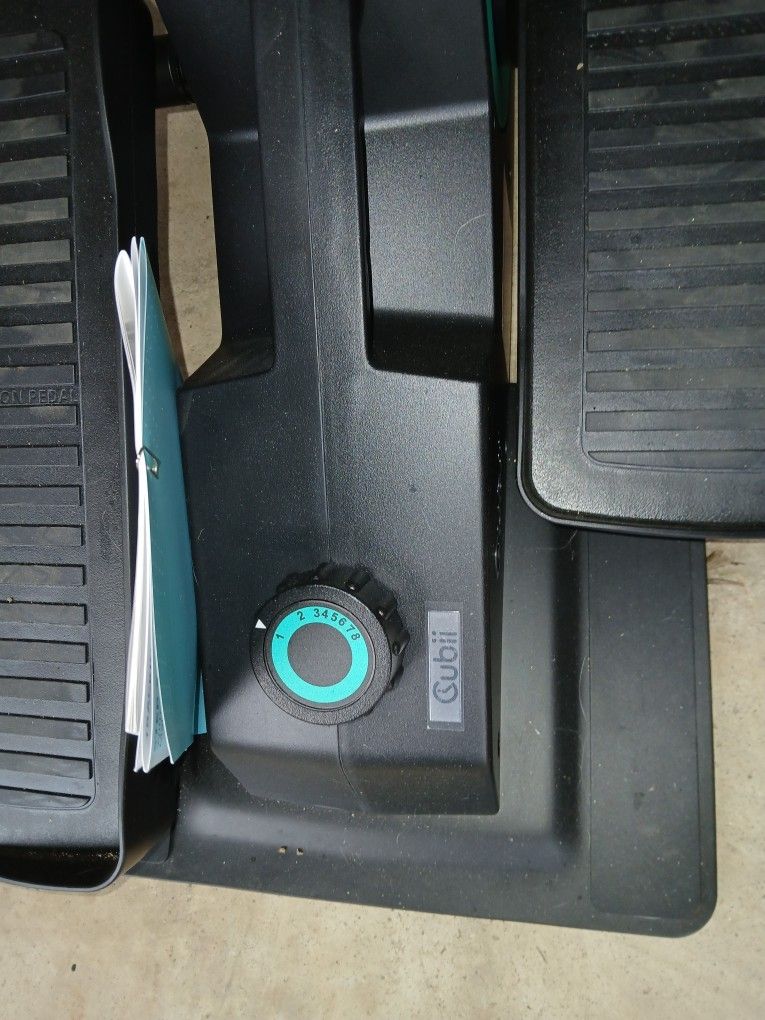 Cubii Jr1 Compact Seated Elliptical