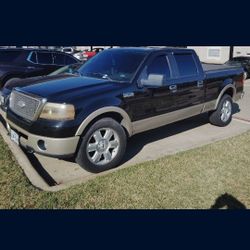 F150 Lariat V8