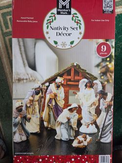 Member’s Mark 9-Piece Black Nativity Set