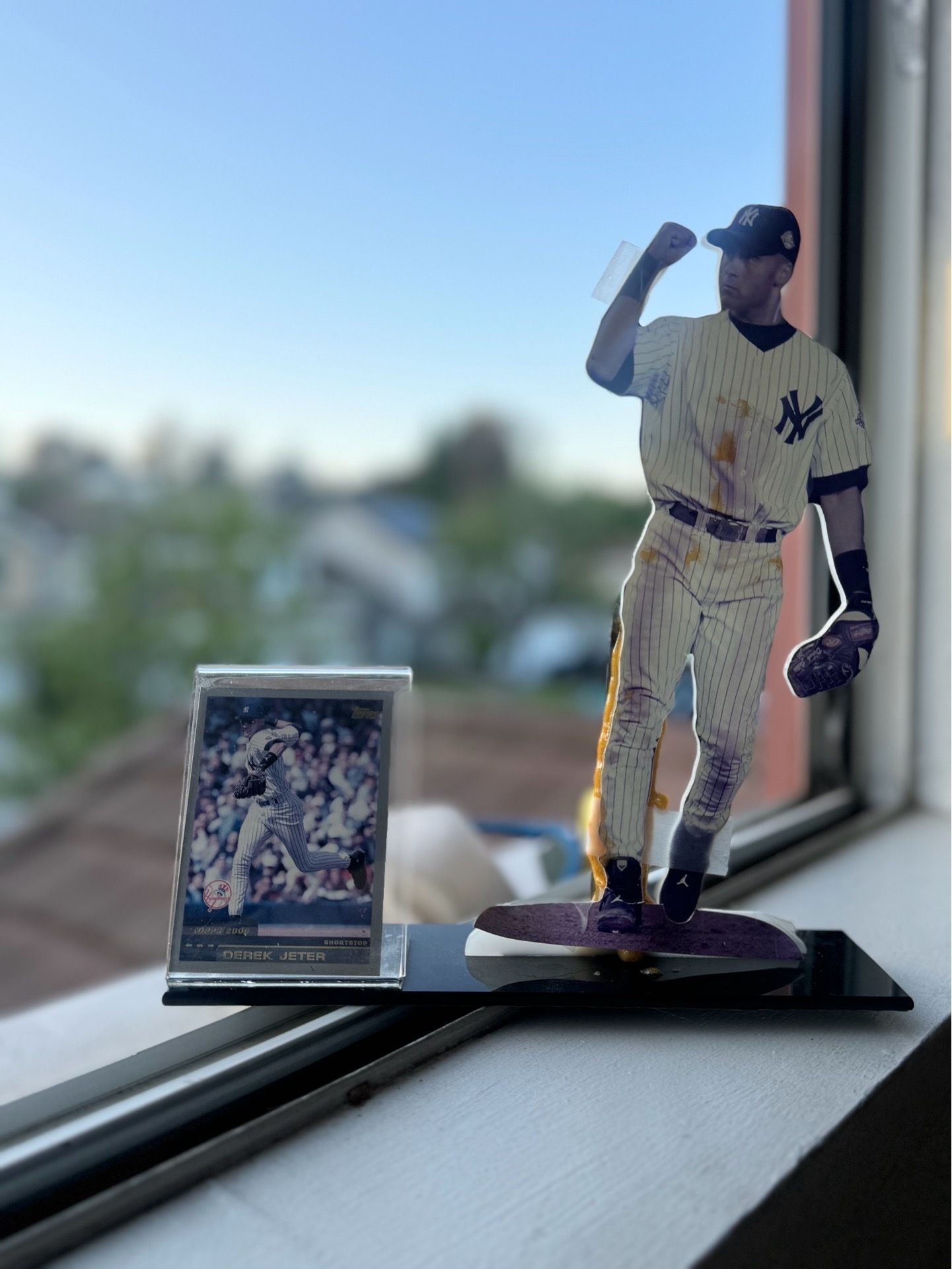 ⚾ Derek Jeter Yankees Collectible Display + Topps Card ⚾