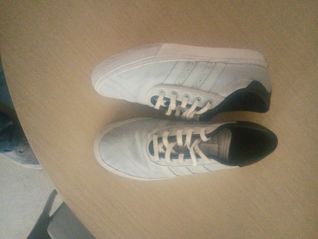Adidas Size 9