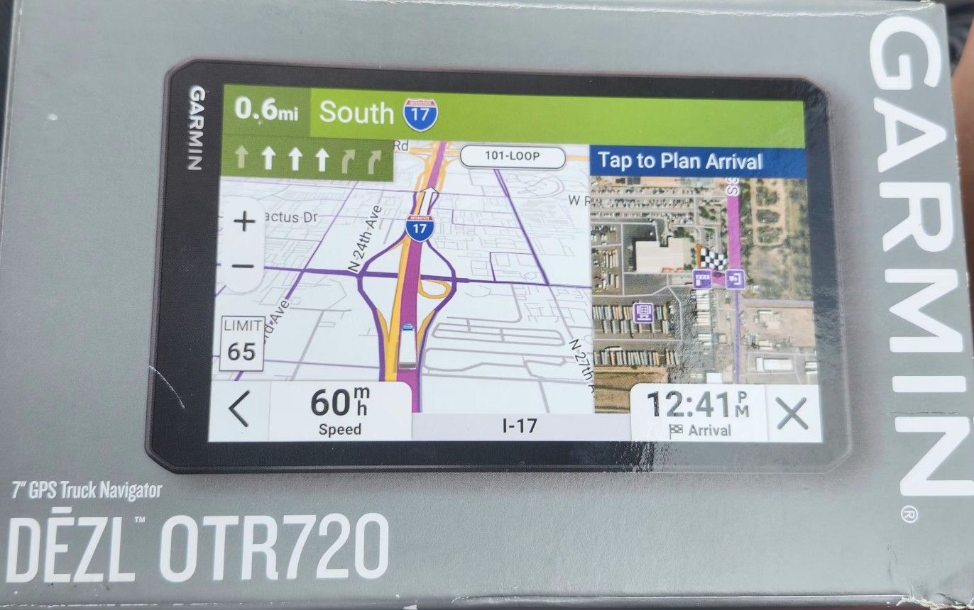 GARMIN DEZL OTR720 7" GPS Truck Navigator