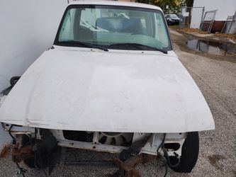 1999   Ford Ranger Cab, Dash Hood Windshield