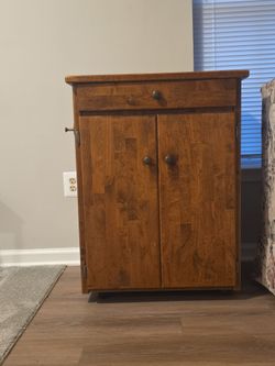 Wooden Cabinet with Drawer and Double Doors
