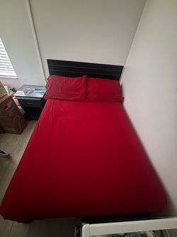 Free full size bed