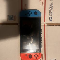 Nintendo Switch 