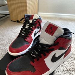 Air Jordan 1 MID SE