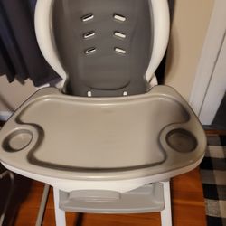 Kids 2 High chair
