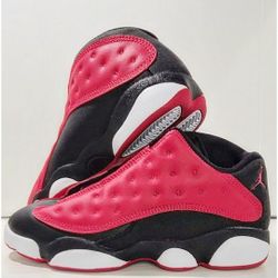 Jordan 13 Retro Low GS "Very Berry" Size 3y Brand NEW 