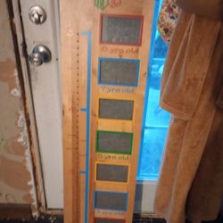 Free "Growing Up" Milestone Board 