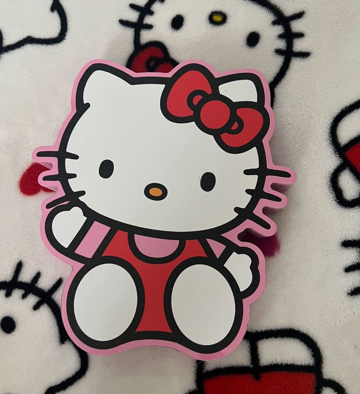 Hello Kitty decor