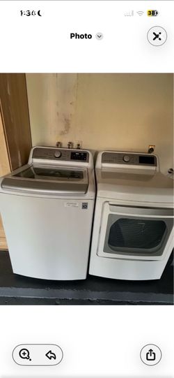 LG washer and dryer, working perfectly, selling because bought a new one
