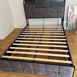 Full Size Bed Frame With Storage - Grey