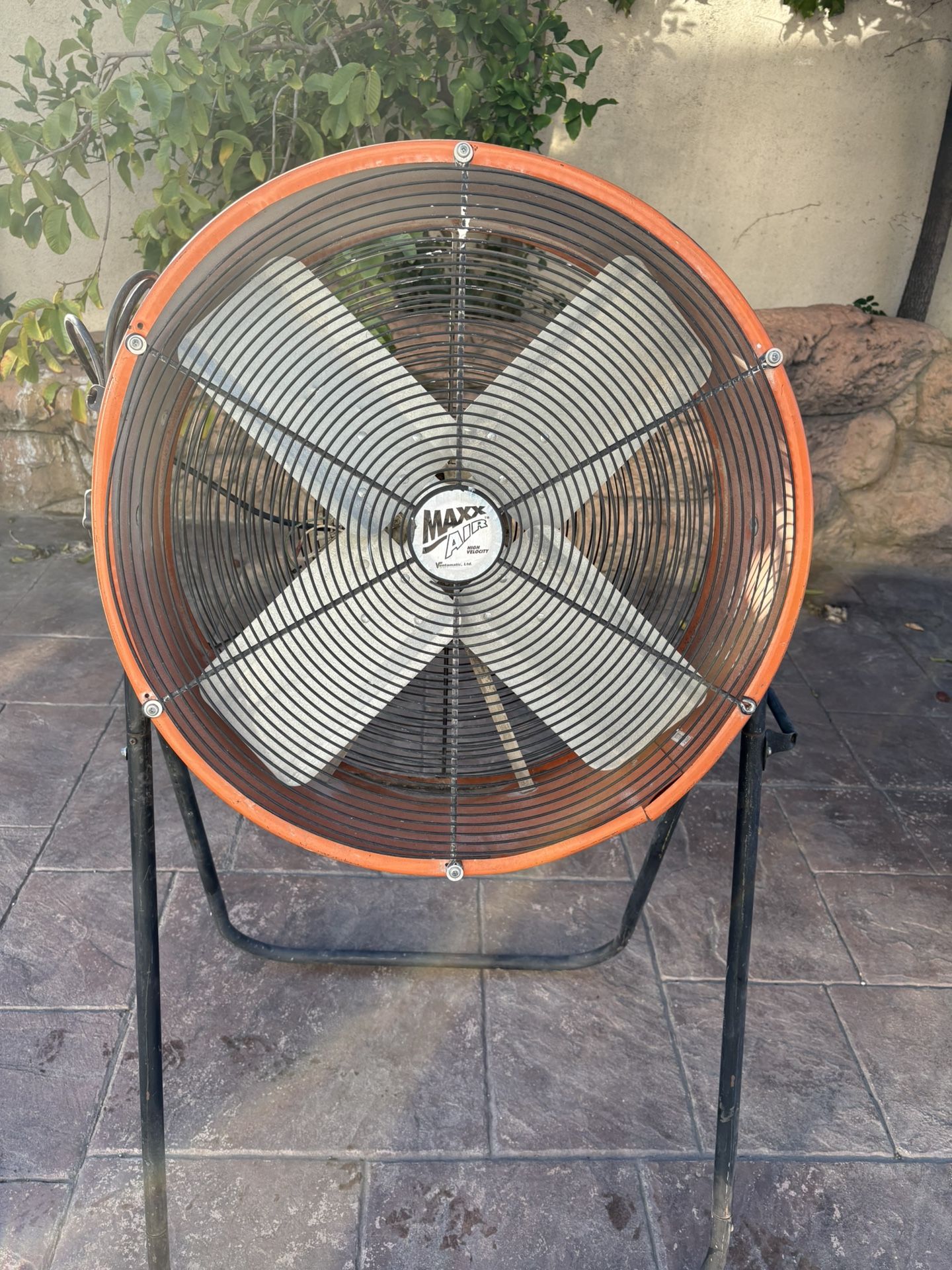 25” Industrial Fan