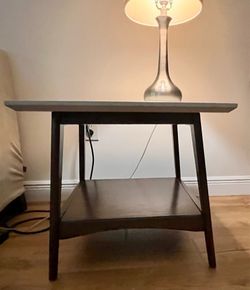 Brand new 2 corner tables