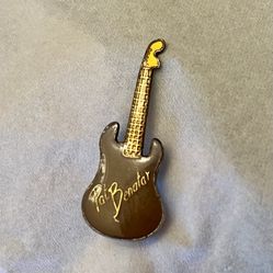 PAT BENATAR GUITAR PIN - Gold Tone Brown/Beige Enamel - Rock-N-Roll Rare