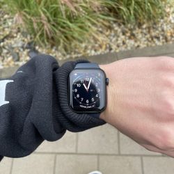 Apple Watch SE