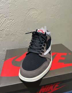 Travis Scott 1’s Size 11 Brand New