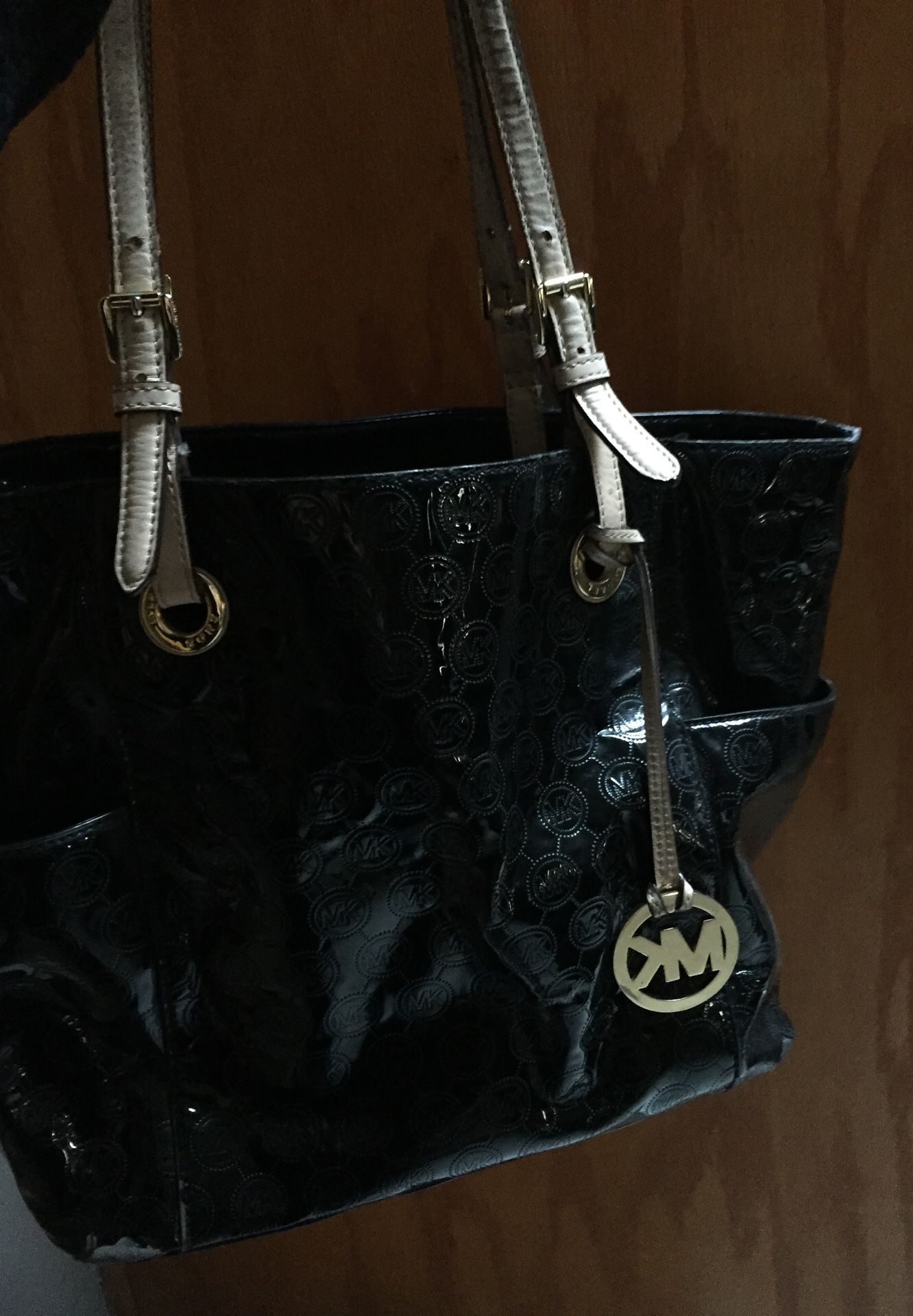 Mk purse