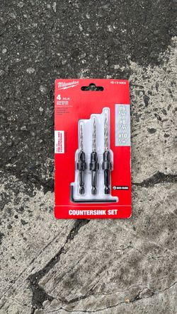 Milwaukee drill bit set