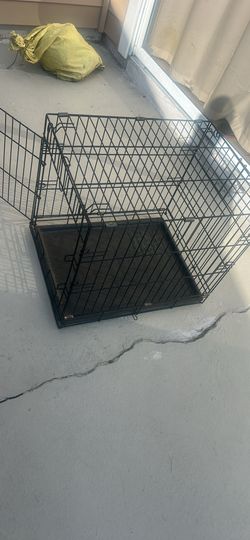 Dog Crate Large Folds Up Metal.