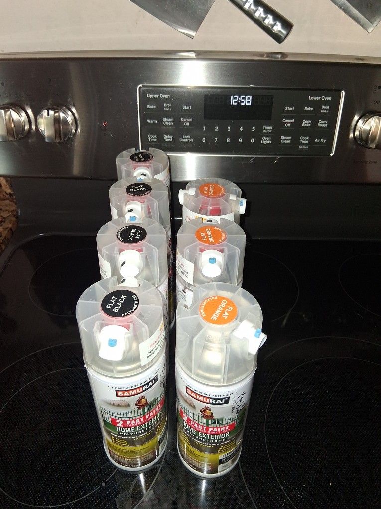 7 Cans Of Spray Paint Exterior - Flat Black And Orange