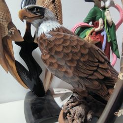 Bird Statues American Bald Eagle, Parrot's, Beautiful Birds Animal Statue Artwork 
