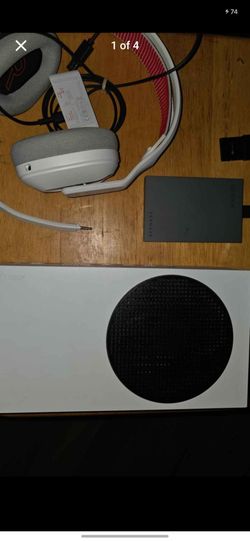 Xbox Series S Bundle || SeaGate 2TB Expansion Card || 1TB Xbox USB SeaGate Storage Expansion || Head Set (Wireless)