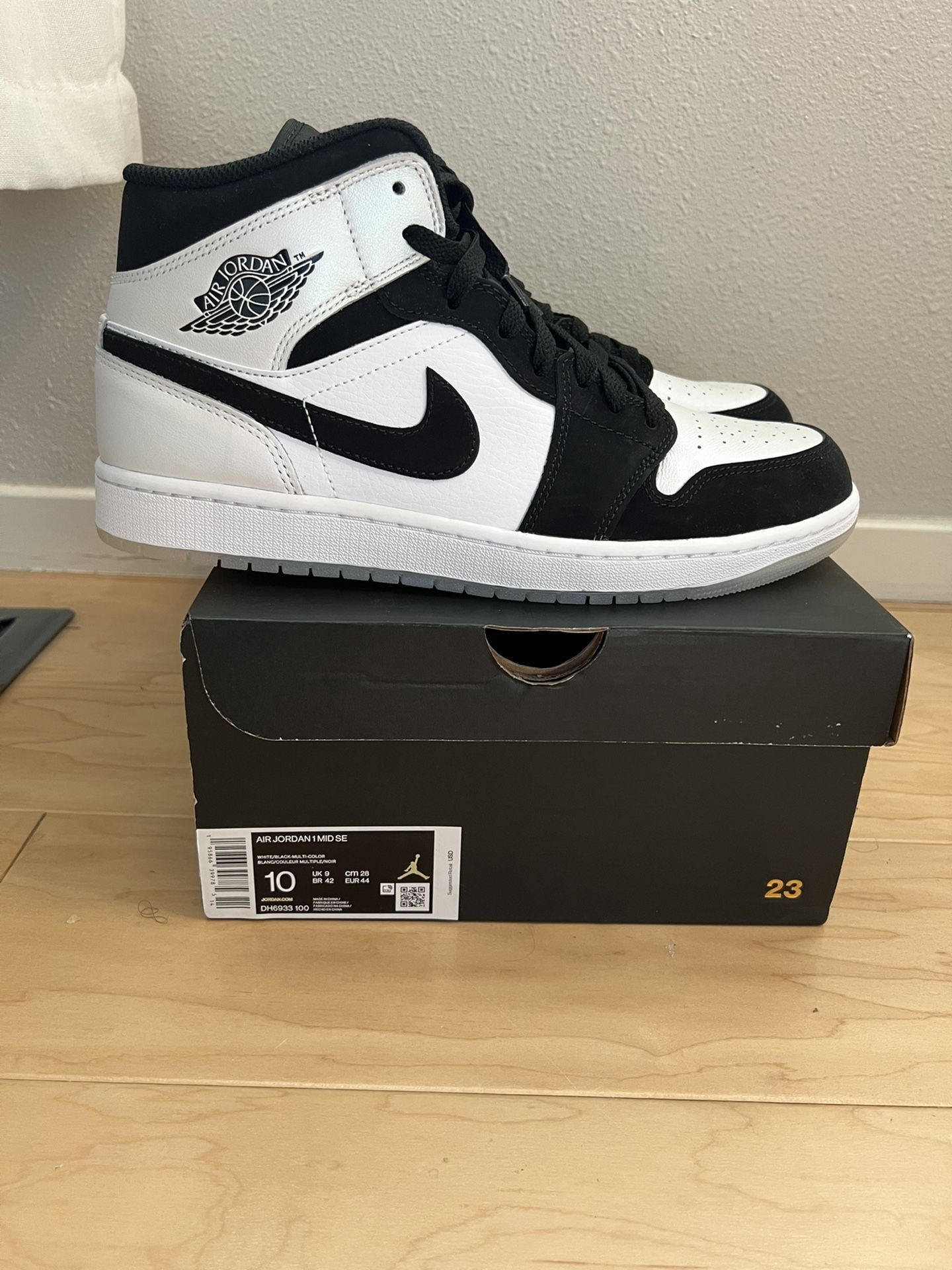 Jordan 1 Mid - Diamond Shorts