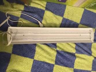 4 Grow lights for Sale!!!