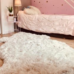 8’x10 Polar Bear Shaggy Rug Brand New 