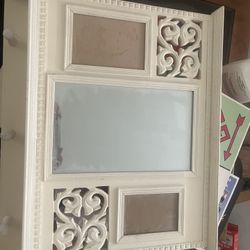 Mirrored shelf