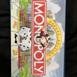 1998 Monopoly Delux Edition From Parker Brothers.