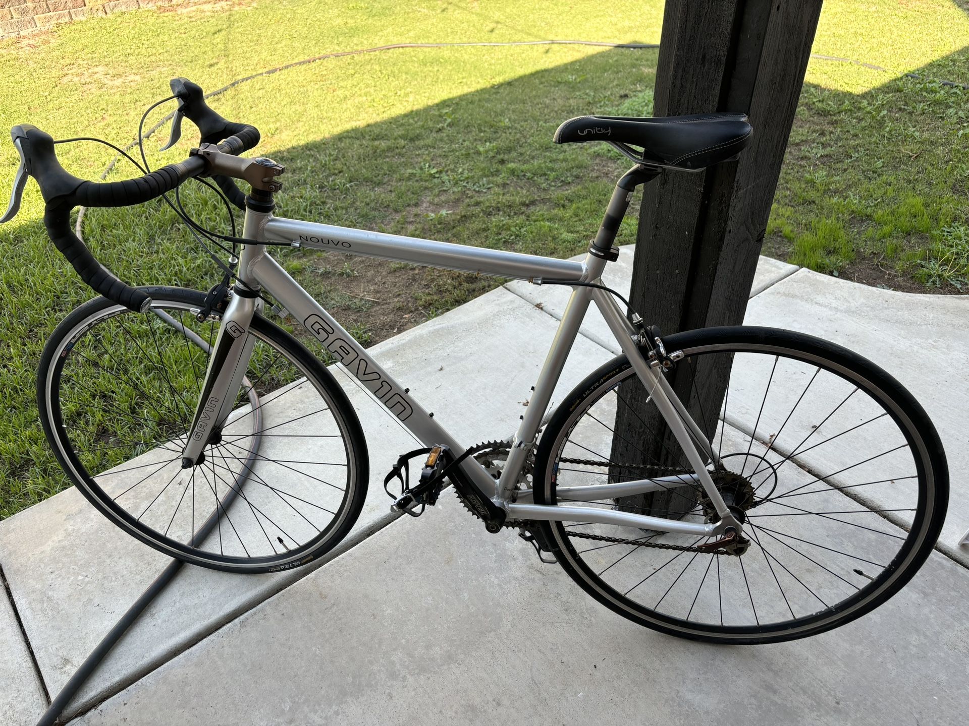 Gavin Road Bike