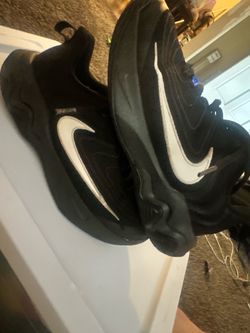 Boys shoe sz. 4y