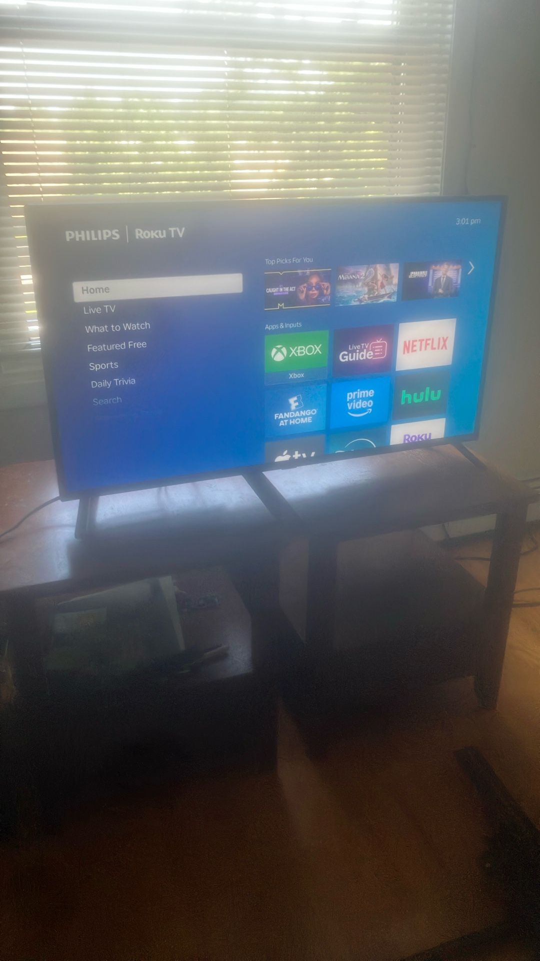 40” TV new