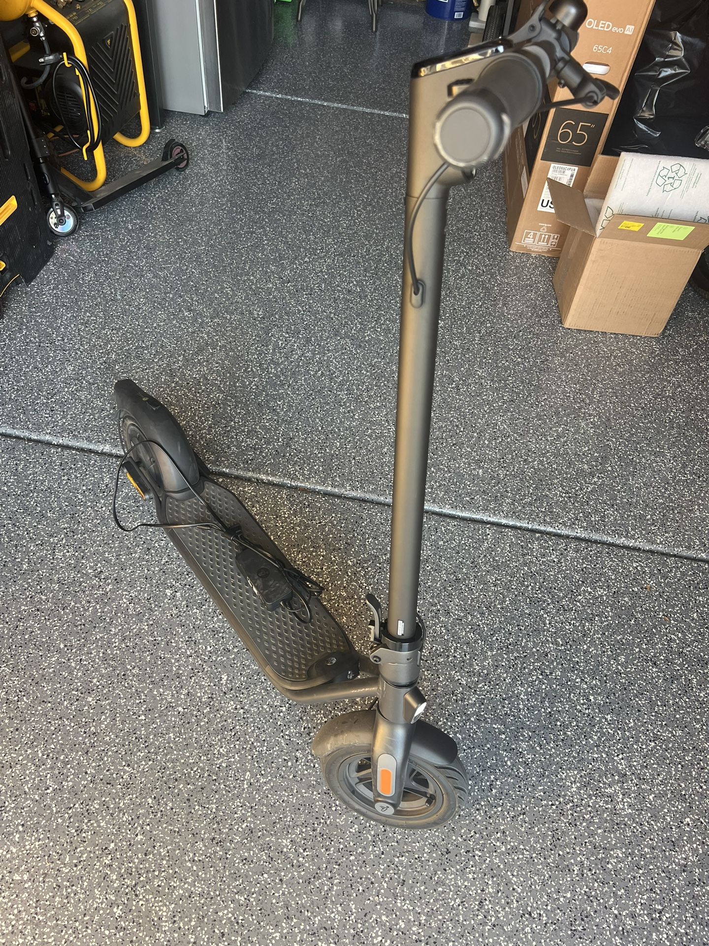Segway Ninebot F2 Electric Scooter
