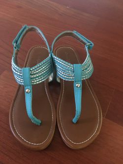 Youth girls sandals size 5