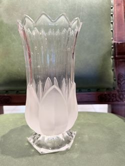 Vintage Crescendo Vase 24% Lead Crystal