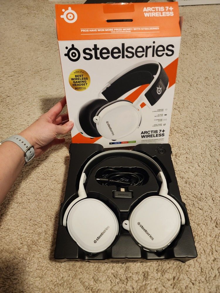 Steelseries Arctis 7+ Wireless