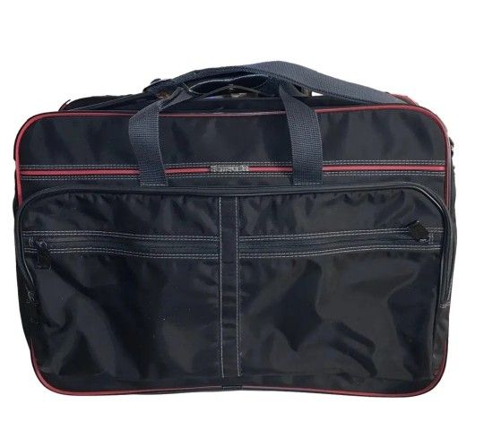 1980s excellent condition Samsonite luggage travel rolling suitcase