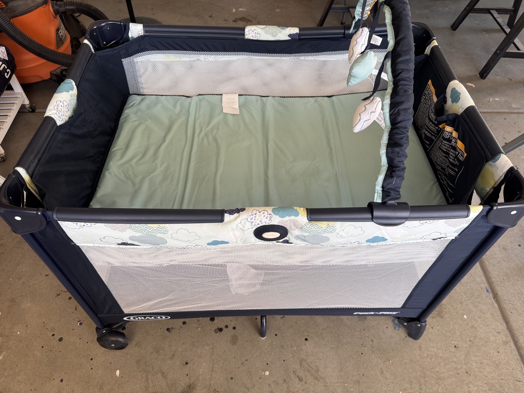 Pack n Play Graco