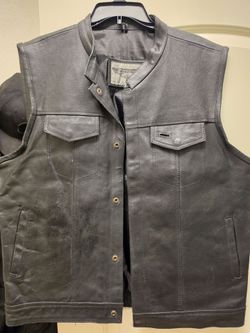 Men's leather vest XL
