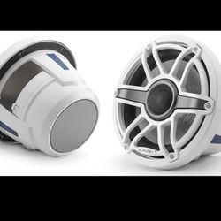 JL Audio M6-880X-S-GwGw 250W RMS 8.8" M6 Series 2 Way Coaxial 4-ohm Marine Speakers with Gloss White Sport Grilles