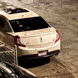 Lincoln Mks 2013, 