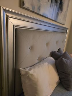 Queen Size Bed Frame + Spring Box