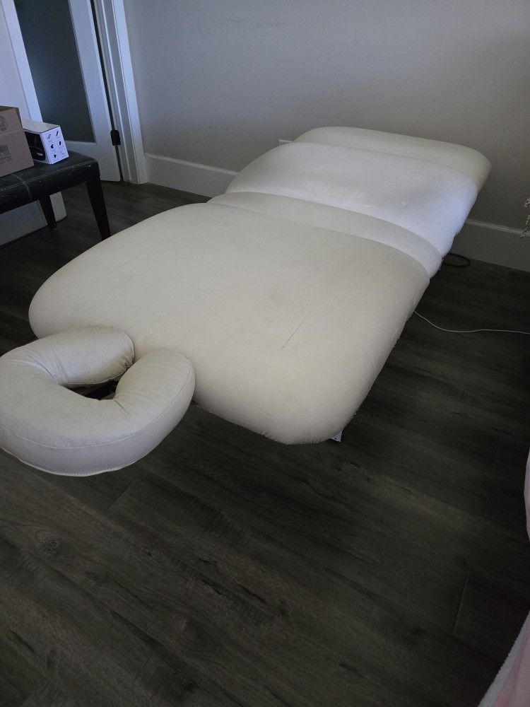 Massager Table With Electric Power Plus Power Cable for Sale
