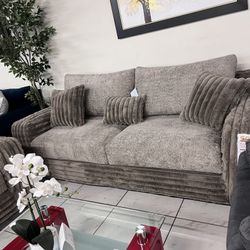 Oversize Sofa Set With Deep Seats 🥳🥳🥳