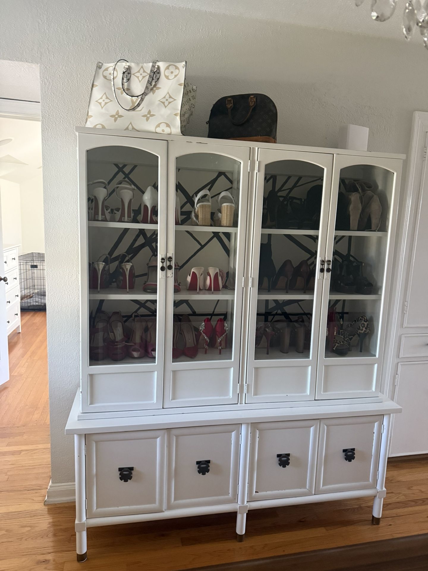 Mid Century Modern Hutch